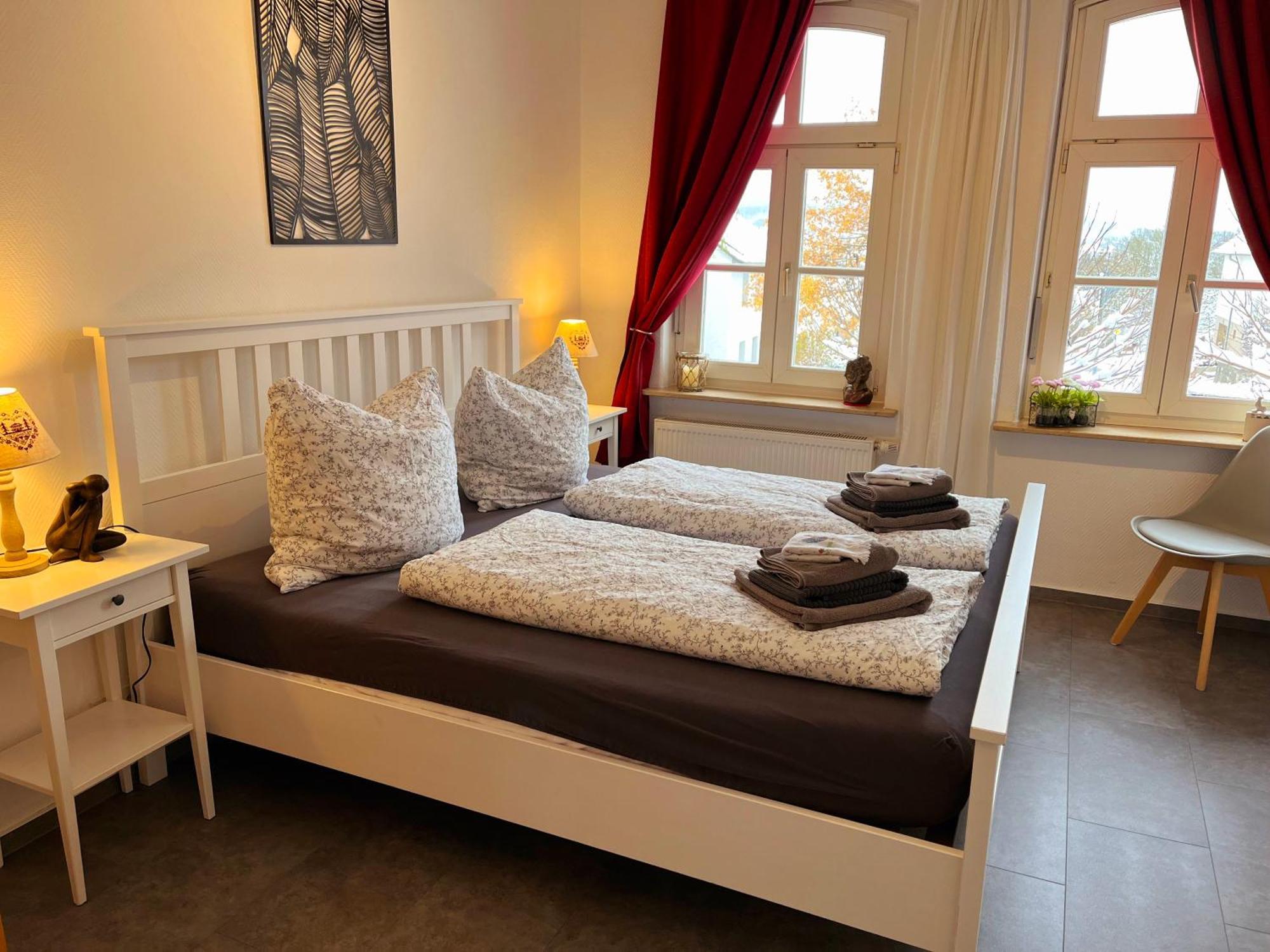 Ferienwohnung Burghasungen Zierenberg エクステリア 写真